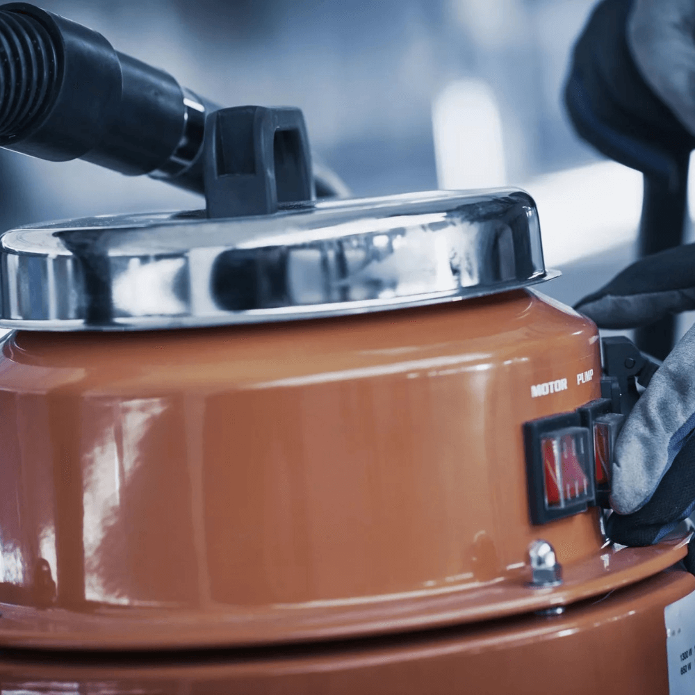 Odkurzacz przemysłowy na mokro Husqvarna W70 - obrazek 3