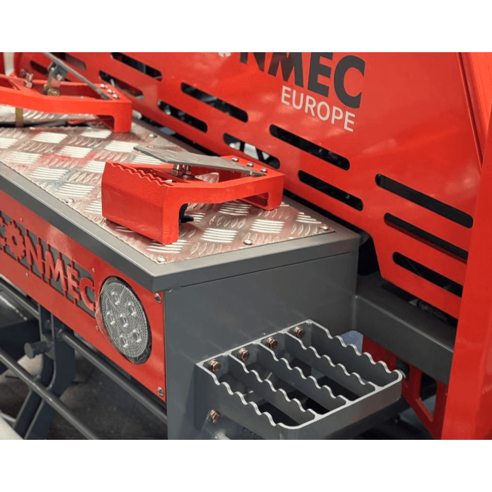 Zacieraczka samojezdna CONMEC CRTN1046 – 2×1170 mm - obrazek 3